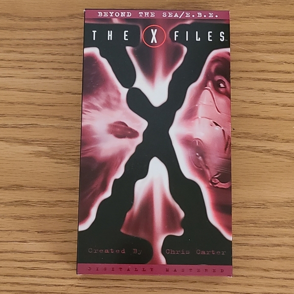 X-Files Boxed VHS Tapes 📼 - Picture 5 of 9